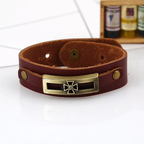 Vintage Cowhide Leather Punk Bracelet For Men Women Retro Cross Motif Alloy Rivet Wide Adjustable Handmade Bangle Jewelry Gift