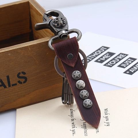 Vintage Men Cowhide Leather Keychain Punk Skull Pentagram Rivet Key Ring Holder Distressed Creative Gift Key Organizer For Men