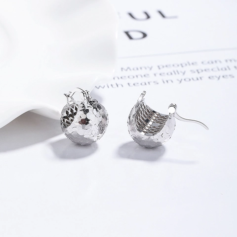S925 Sterlingsilber Kiefernzapfen Creolen Für Damen Schimmernde Lasertextur Hohle Laternenkugel Retro Chinesischer Stil Ohrringe