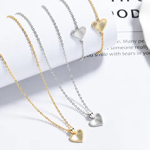 925 Sterlingsilber Herz Anhänger Halskette Armband Set Für Damen Leicht Luxus Plissiert Strahlend Strass Schmuck