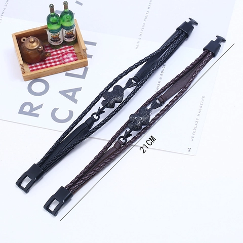 Bracciale in Pelle Artificiale Intrecciata Multistrato Punk Ciondolo Cuore Freccia Gioielli Mano Fashion Retro Rock Unisex