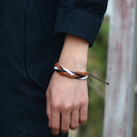 Bracciale Intrecciato in Pelle di Vacca Vintage per Uomo Donna Corda di Cera Regolabile Canapa Punk Stile Etnico Gioielli Fatti a Mano