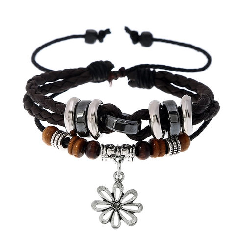 Bracelet Vintage Multi-Couches Tressé en Cuir PU Perles de Bois Pendentif Fleur en Alliage Bracelet Ethnique Réglable pour Hommes Femmes