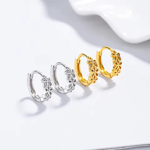 Minimalistisch 925 Sterling Zilveren Opengewerkte Bloem Oorknopjes Elegant Daisy Floral Sieraden Vrouwen Cadeau