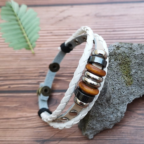 Bracciale in Pelle Intrecciata Multistrato Retro Per Uomo Donna Stile Etnico Perline di Legno Anelli in Metallo Gioiello Regolabile