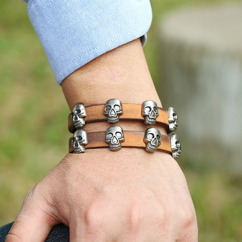 Men's Vintage Distressed Cowhide Leather Bracelet Alloy Skull Rivet Double Row Punk Rock Wristband Adjustable Jewelry