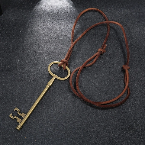 Vintage Men Key Pendant Necklace Punk Antique Bronze Alloy Key Pendant With Adjustable Brown Cowhide Leather Cord Jewelry