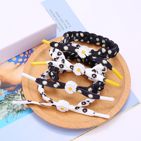 Bracelet Tressé Marguerite Style Coréen Mode Corde à Main Réglable avec Motif Floral Bijoux pour Couple Étudiant