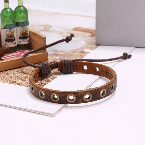 Vintage Brown Cowhide Leather Bracelet For Men Punk Hand Woven Adjustable Metal Eyelet Geometric Design Jewelry