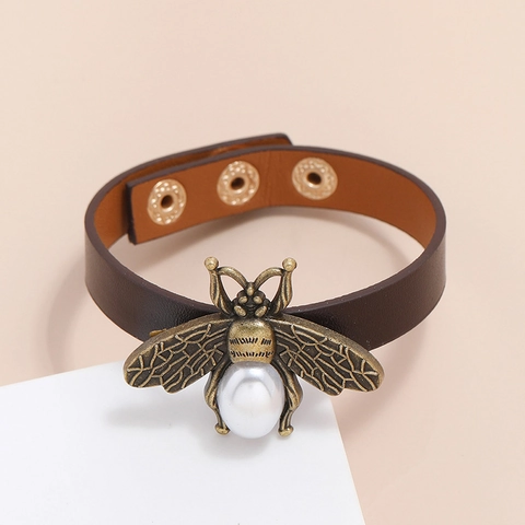 Bracciale in Pelle Vintage Punk Ape per Uomo Donna Bracciale in PU Regolabile Con Ape in Bronzo Lega Perla Artificiale