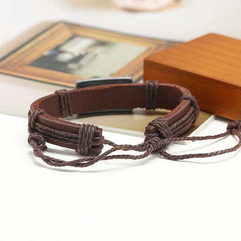 Bracciale Intrecciato in Pelle di Vacca da Uomo Vintage Con Targhetta in Lega Cordino Regolabile Stile Industriale Retro