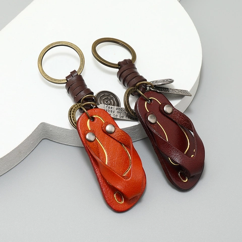 Vintage Handmade Cowhide Leather Flip Flop Slipper Keychain Creative Weaving Bag Pendant Retro Metal Key Ring For Men Women Gift
