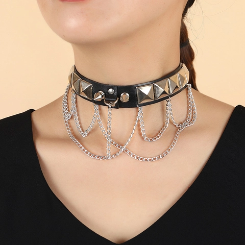Punk Rock Gothic Schwarz PU Leder Halsband Kette Für Damen Mit Silbernen Metallnieten Und Mehrlagiger Kette Mode Schmuck