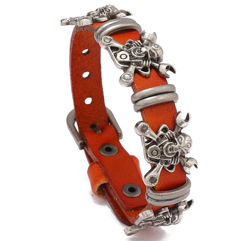 Bracciale Punk in Pelle Bovina con Ciondoli a Teschio e Chiave in Lega Vintage Rock Gioielli Regolabili per Uomo Donna
