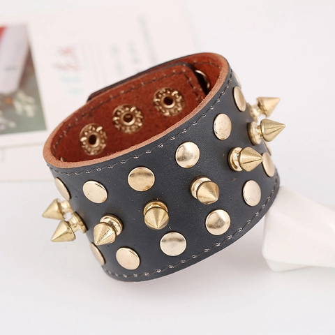 Pulsera Ancha de Cuero de Vaca Punk Rock Remaches de Aleación y Picos Cónicos Ajustable Hecho a Mano Brazalete Cuero Joyería Unisex