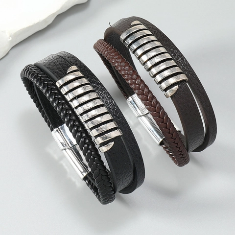 Bracciale da Uomo Multistrato in Pelle PU Intrecciata Con Chiusura Magnetica in Lega Punk Vintage Fatto a Mano Gioielli