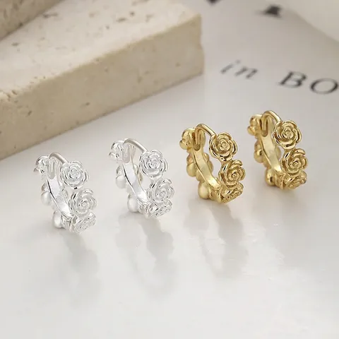 925 Sterlingsilber Rosenblüte Creolen Für Damen Süß Minimalistisch Botanisches Blumenrelief Design Tägliche Mode Schmuck