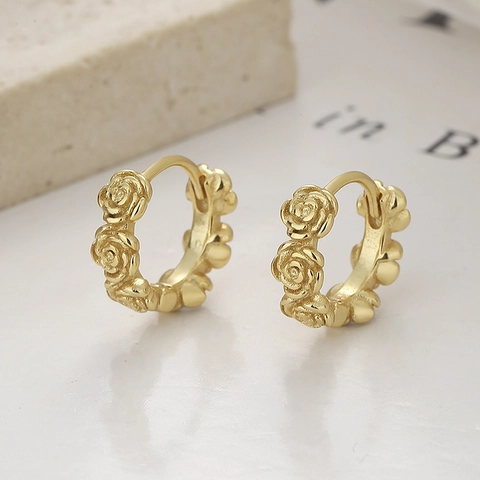 925 Sterlingsilber Rosenblüte Creolen Für Damen Süß Minimalistisch Botanisches Blumenrelief Design Tägliche Mode Schmuck