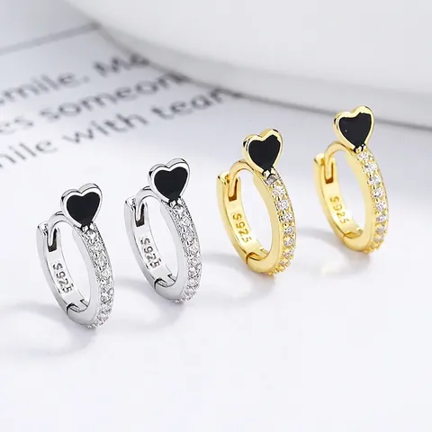 Orecchini a Cerchio in Argento Sterling 925 per Donna con Pavé di Strass e Pendente a Cuore in Smalto Nero Gioielli Semplici