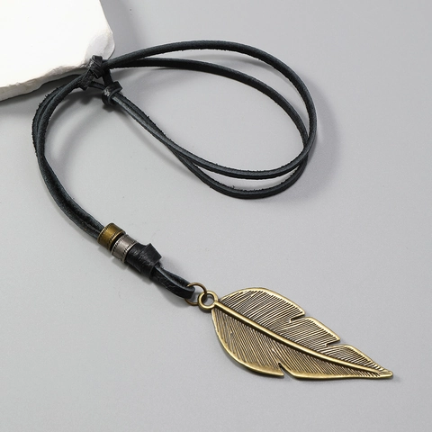 Collar con Colgante de Hoja de Cuero de Vaca Ajustable Vintage Hecho a Mano de Aleación de Pluma Cadena Larga para Suéter Joyería Unisex