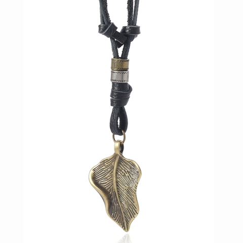 Collana con Ciondolo a Foglia in Pelle di Vacchetta e Lega Retro Catena Maglione Lunga Regolabile Unisex Gioielli Botanici