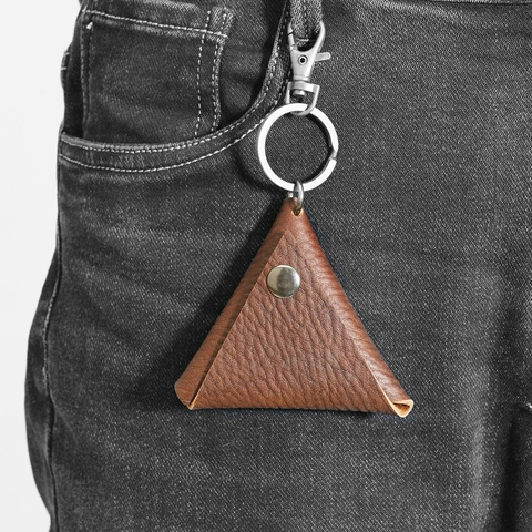 Llavero de Cuero de Vaca Triangular Vintage Monedero Pequeño Grano de Lichi Adorno Colgante para Llaves de Coche Hombre Mujer