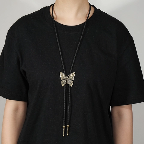 Vintage Western Cowboy Butterfly Bolo Tie Retro Alloy Synthetic Leather Cord Adjustable Pendant Necklace Fashion Jewelry