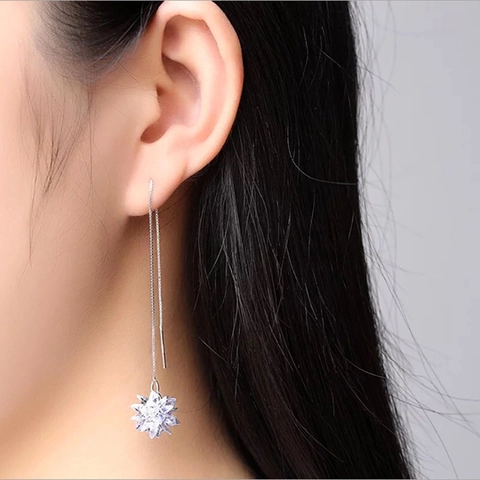 Orecchini a Filo Lunghi in Argento Sterling 925 per Donna Con Fiore in Zirconia e Perla di Conchiglia Bianca Gioielli di Moda