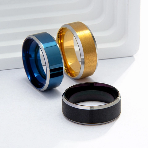Bague Anneau en Acier Inoxydable Minimaliste Pour Hommes Femmes Finition Brossée Bord Biseauté Bijoux Mode Pour Mariage Quotidien