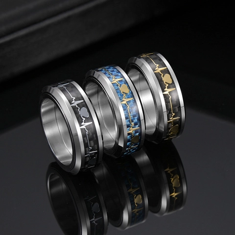 Anello Rotante al Titanio con Battito Cardiaco per Uomo Donna Intarsio in Fibra di Carbonio Anello Spinner Antistress Gioielli con Motivo a Cuore