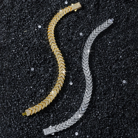 Bracciale da Uomo Hip Hop Iced Out a Catena con Splicing a Coda di Pesce in Lega con Strass a Punta di Freccia Geometrico