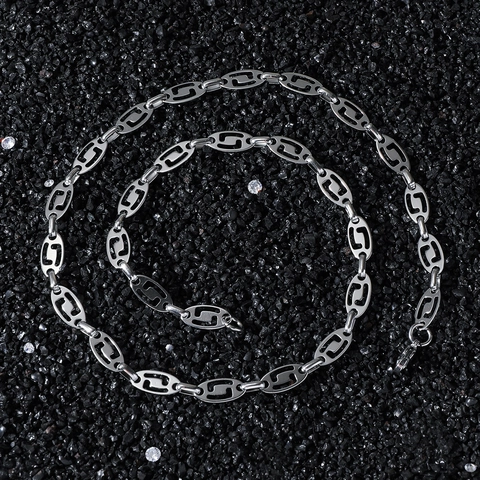Hip Hop Stainless Steel Hollow Oval Chain Necklace For Men Women Street Polished Rhinestone Geometric Link Chain Jewelry