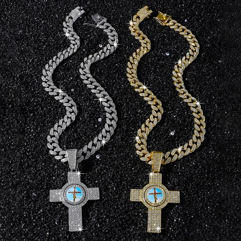 Collana con Pendente a Croce Iced Out Hip Hop per Uomo Lega di Zinco Strass Motivo Religioso Gesù Catena a Maglia Cubana