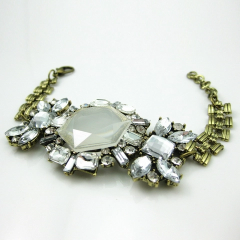 Bracciale Statement in Lega Vintage Floreale per Donna Intarsio in Strass Colorati Stile Palazzo Bohemienne Gioielli Retrò