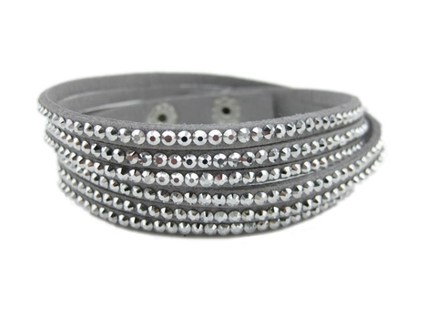 Fashion Multilayer Wrap Leather Bracelet For Women Rhinestone Rivet Punk Suede Bracelet Vintage Bohemian Cuff Bangle Jewelry