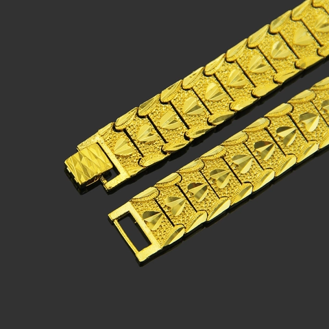 Men's Hip Hop Wide Bracelet Alloy Gold Color Heart Pattern Geometric Link Bracelet Bold Fashion Jewelry For Men Party Accessory