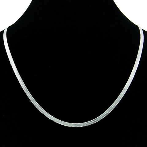 Minimalist Stainless Steel Flat Snake Bone Chain Necklace For Women Ins Style Silver Herringbone Blade Neckwear Jewelry