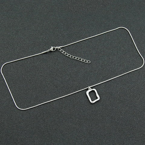 Damen Edelstahl Halskette Doppellagig Geometrischer Gehämmerter Anhänger Schlangenkette Silber Mode Schmuck Kombination