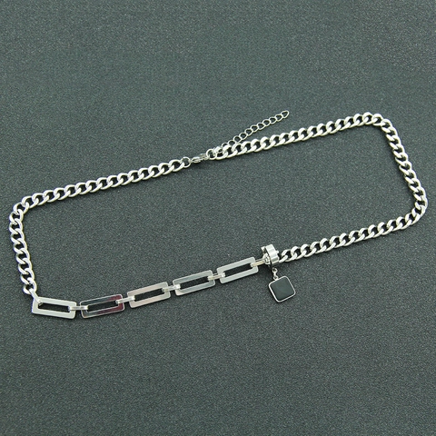 Unisex Titaniumstaal Gesplitste Halsketting Zwart Vierkant Hanger Asymmetrische Schakelketting Straatstijl Sieraden