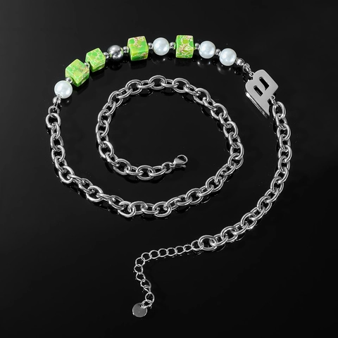 Hip Hop Legering Splicing Halsketting Groene Gemarmerde Kralen Witte Kunstparel Letter B Hanger Unisex Streetwear Mode Sieraden