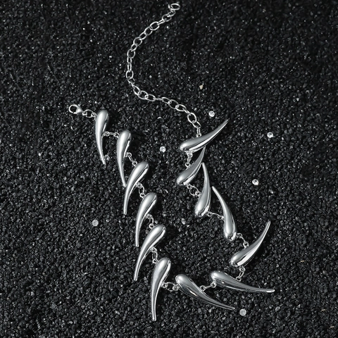 Hip Hop Zinc Alloy Thorn Geometric Irregular Pendant Necklace Gothic Punk Irregular Metal Choker For Men Women Personalized Jewelry