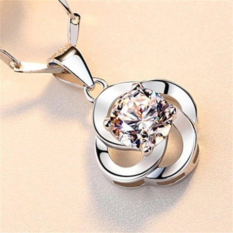 925 Sterling Silver Four Leaf Clover Pendant Necklace For Women Elegant Flower Rhinestone Clavicle Chain Jewelry Gift