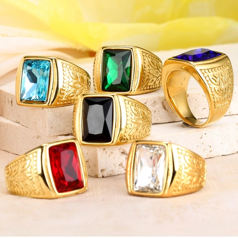 Vintage Vergulde Titaniumstaal Ring Voor Mannen Unisex Rechthoek Strass Edelsteen Blad Reliëf Band Ring Mode Sieraden