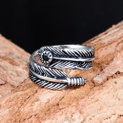 Vintage Stainless Steel Feather Open Ring For Men Women Adjustable Rhinestone Geometric Wing Finger Band Jewelry Gift