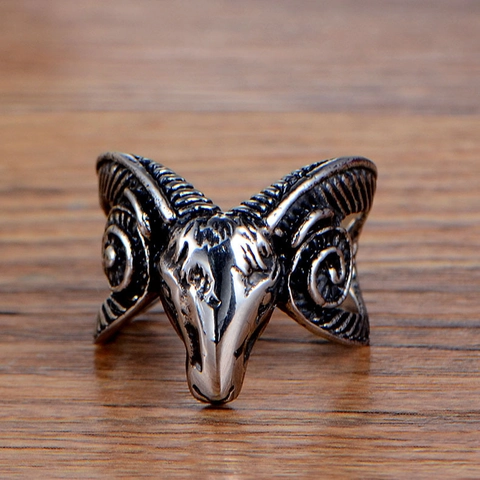 Vintage Men Stainless Steel Ram Head Ring Punk Gothic Distressed Oxidized Animal Biker Band Ring Fashion Jewelry Gift