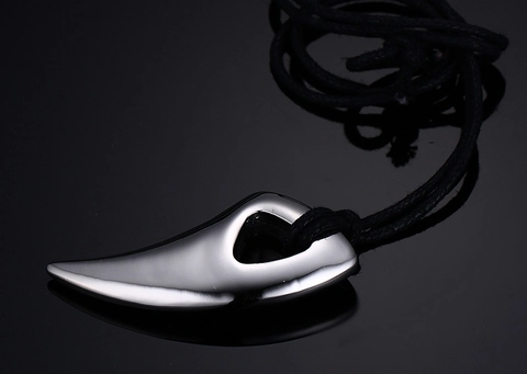 Men's Stainless Steel Wolf Tooth Horn Pendant Necklace Without Chain Ethnic Chinese Style Minimalist Jewelry Men Accessory