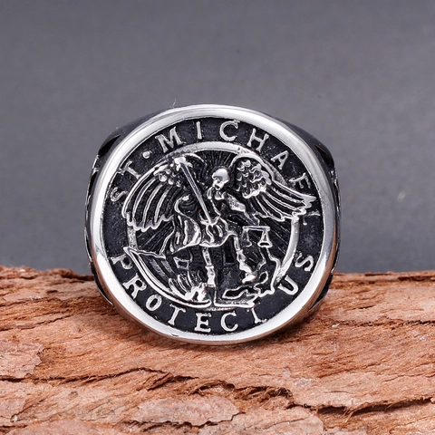 Anillo de Acero Inoxidable San Miguel Vintage para Hombre Relieve Arcángel Cruz Escudo Chapado en Oro Plata Joyería