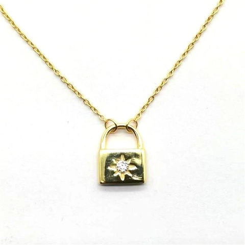 925 Sterlingsilber Gold Überzogene Schloss Anhänger Halskette Für Damen Achtzackiger Stern Strass Minimalistischer Modeschmuck