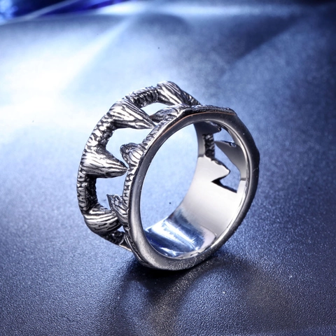 Vintage Punk Gothic Slagtand Beestenklauw Ring Voor Mannen Unisex Titanium Staal Antieke Afwerking Retro Hip Hop Band Ring
