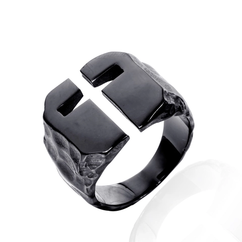 Men's Gothic Stainless Steel Cross Ring Black Hammered Texture Punk Hip Hop Spartan Style Domineering Fashion Band Ring